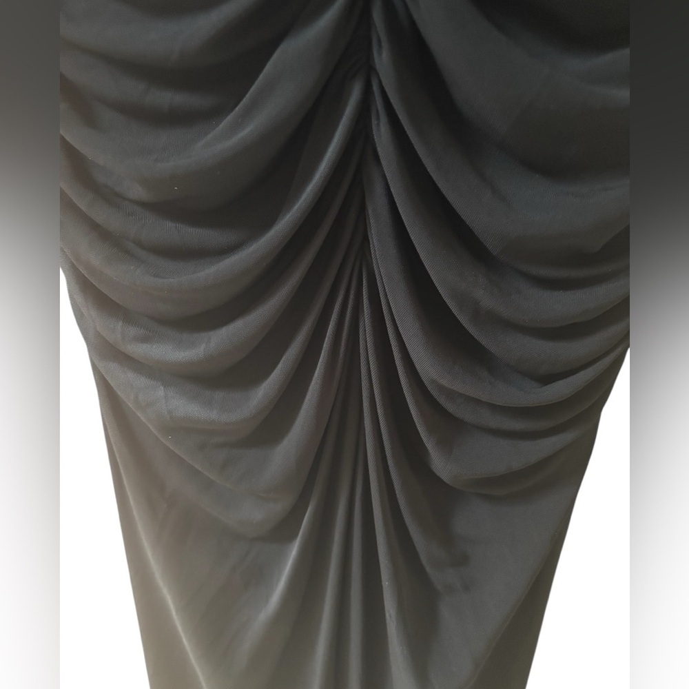 BADGLEY MISCHKA BLACK COLD SHOULDER FORMAL RETRO HOLIDAY MAXI DRESS GOWN SZ 4 - Picture 6 of 7